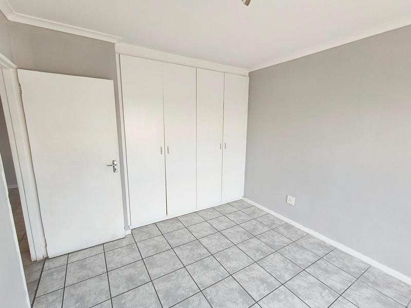 2 Bedroom Property for Sale in Ferndale Western Cape